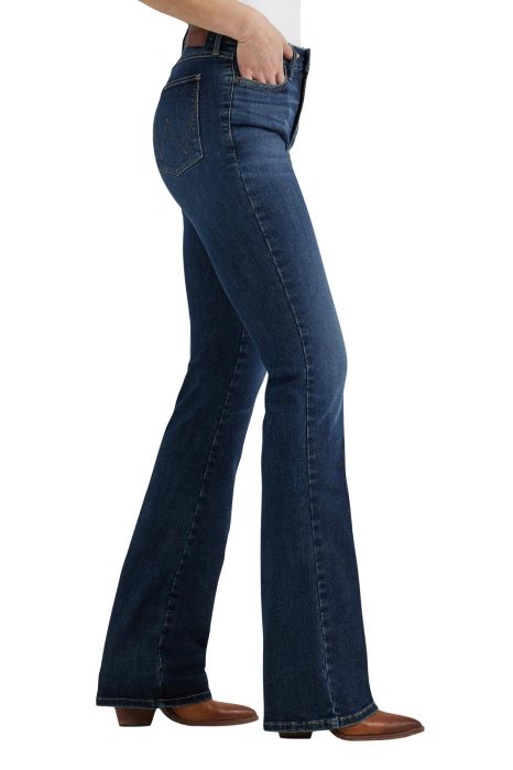 Wrangler Bespoke Womens High Rise Boot 32" Leg Jean [sz:25]